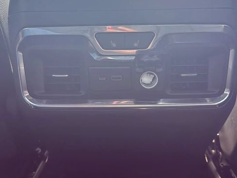 Used 2019 GMC Sierra 1500 Denali AWD/4WD image 33