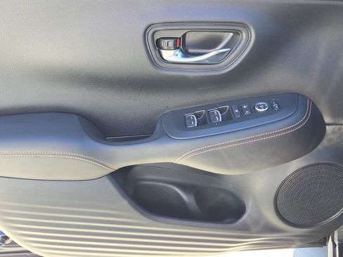 Certified 2023 Honda HR-V Sport image 31