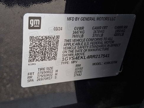 Certified 2024 Cadillac Escalade Sport w/ LPO, ONYX Package image 29