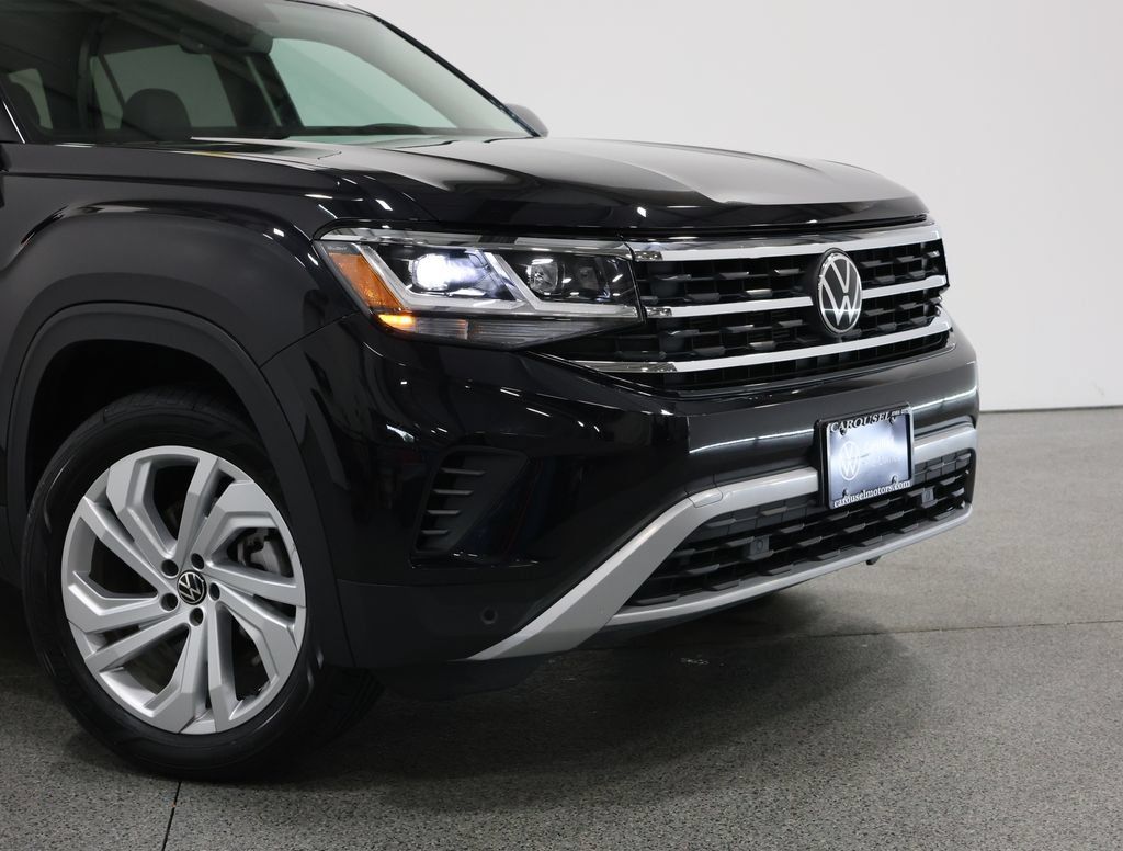 Certified 2023 Volkswagen Atlas SE w/ Panoramic Sunroof Package AWD/4WD image 3
