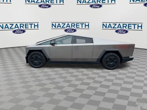 Used 2025 Tesla Cybertruck AWD Crew Cab image 5