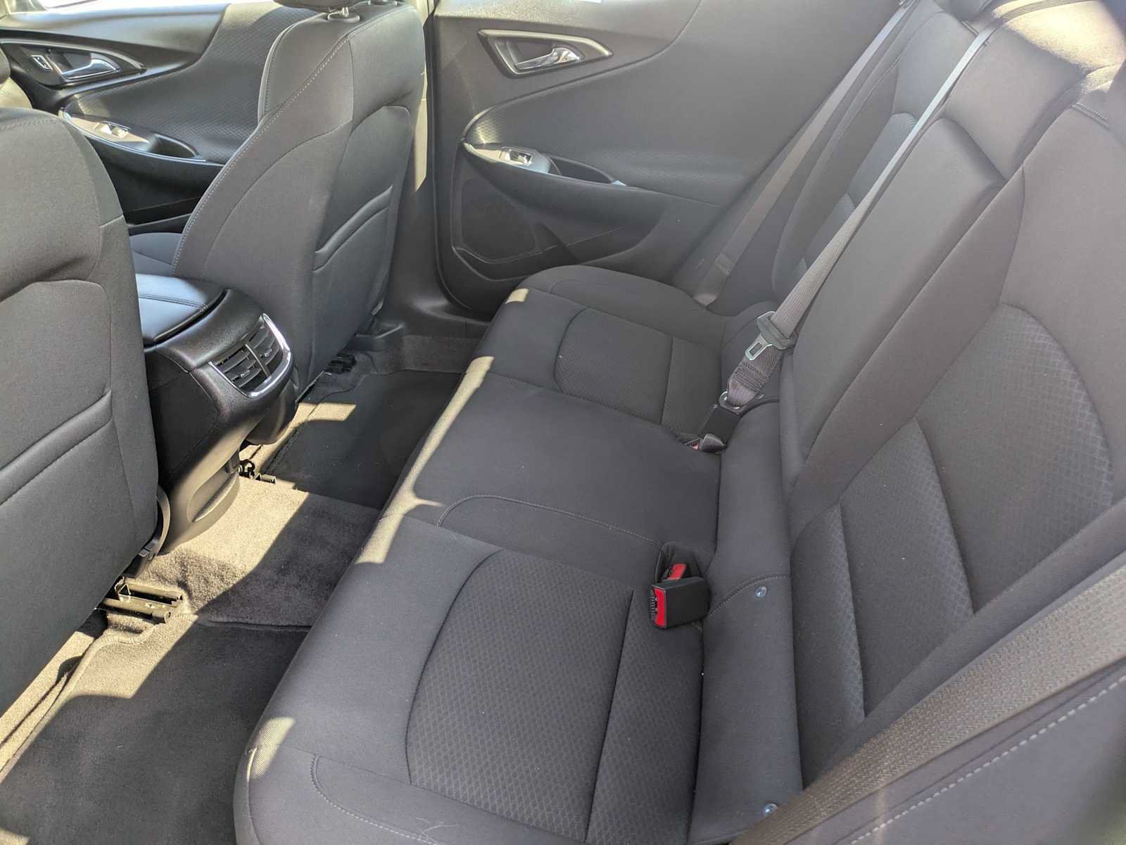 Used 2020 Chevrolet Malibu LT FWD image 19