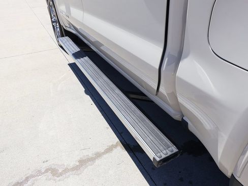 Certified 2026 GMC Sierra 1500 Denali Ultimate AWD/4WD image 10