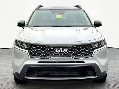 Used 2023 Kia Sorento S w/ Panoramic Sunroof Package AWD/4WD image 2