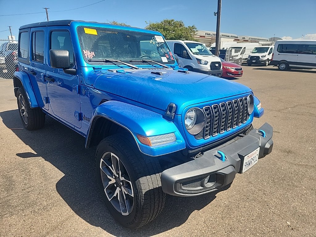 Used 2024 Jeep Wrangler Unlimited AWD/4WD image 1