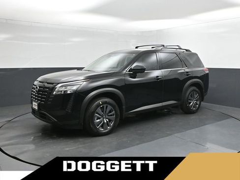 New 2026 Nissan Pathfinder SV image 1