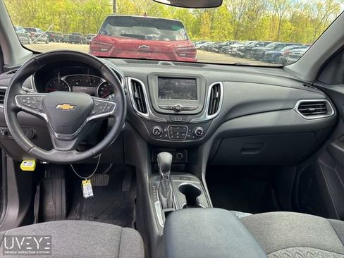 Used 2024 Chevrolet Equinox LT w/ LPO, Floor Liner Package FWD image 3