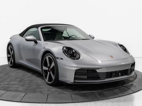 Used 2025 Porsche 911 Carrera RWD image 26