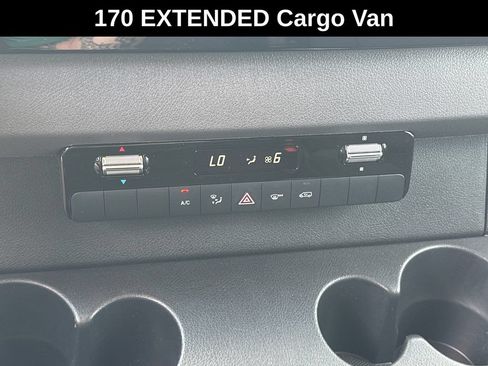 Used 2025 Mercedes-Benz Sprinter 3500 image 29