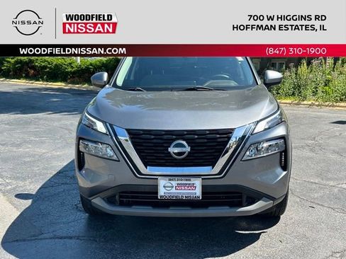Used 2023 Nissan Rogue SV AWD/4WD image 2