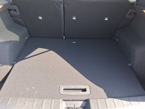 New 2026 Nissan Kicks SR image 7