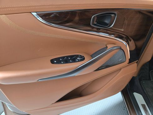 Used 2025 Aston Martin DBX 707 AWD/4WD image 22