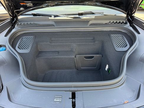 Used 2025 Porsche Macan Turbo Electric image 45