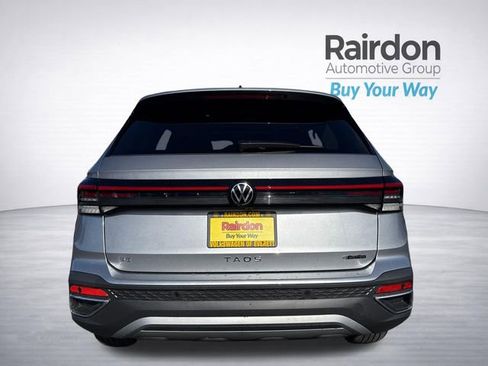 New 2026 Volkswagen Taos SE AWD/4WD image 6