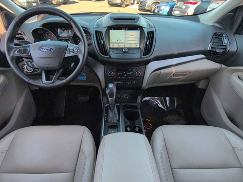 Used 2018 Ford Escape SEL image 16