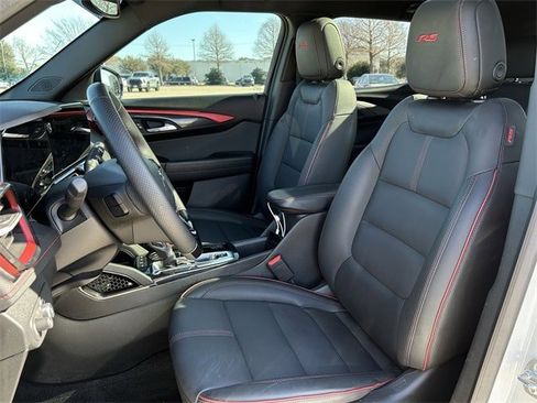 Used 2024 Chevrolet TrailBlazer RS w/ Convenience Package image 28