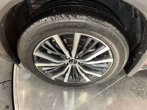 Certified 2024 INFINITI QX60 Autograph image 10