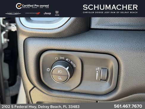 Used 2023 RAM 1500 Big Horn AWD/4WD image 32
