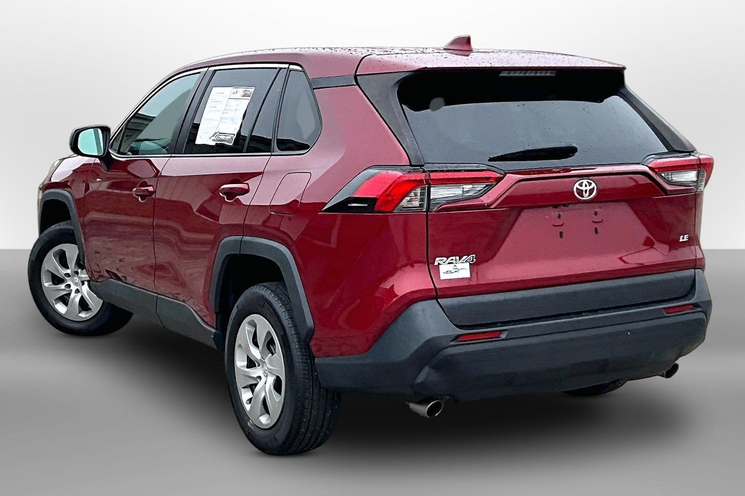Used 2023 Toyota RAV4 LE FWD image 10