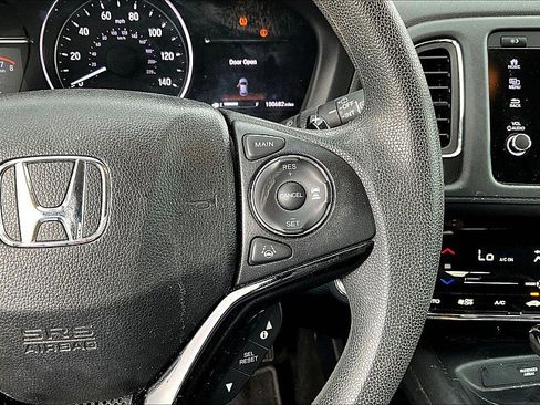 Used 2021 Honda HR-V EX image 19