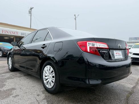 Used 2013 Toyota Camry FWD image 9