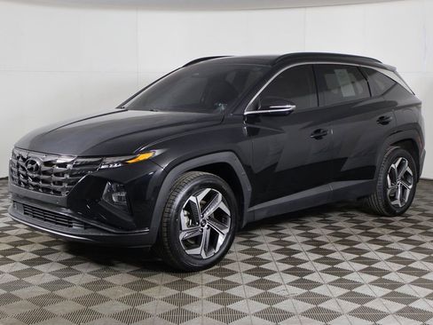 Used 2023 Hyundai Tucson Limited w/ Cargo Package image 12