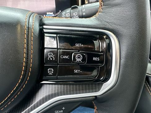 Used 2024 Jeep Grand Wagoneer Series III w/ Rear Seat Video Group 1 AWD/4WD image 48