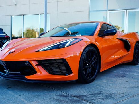 Used 2024 Chevrolet Corvette Stingray Premium Conv w/ Z51 Performance Package image 45