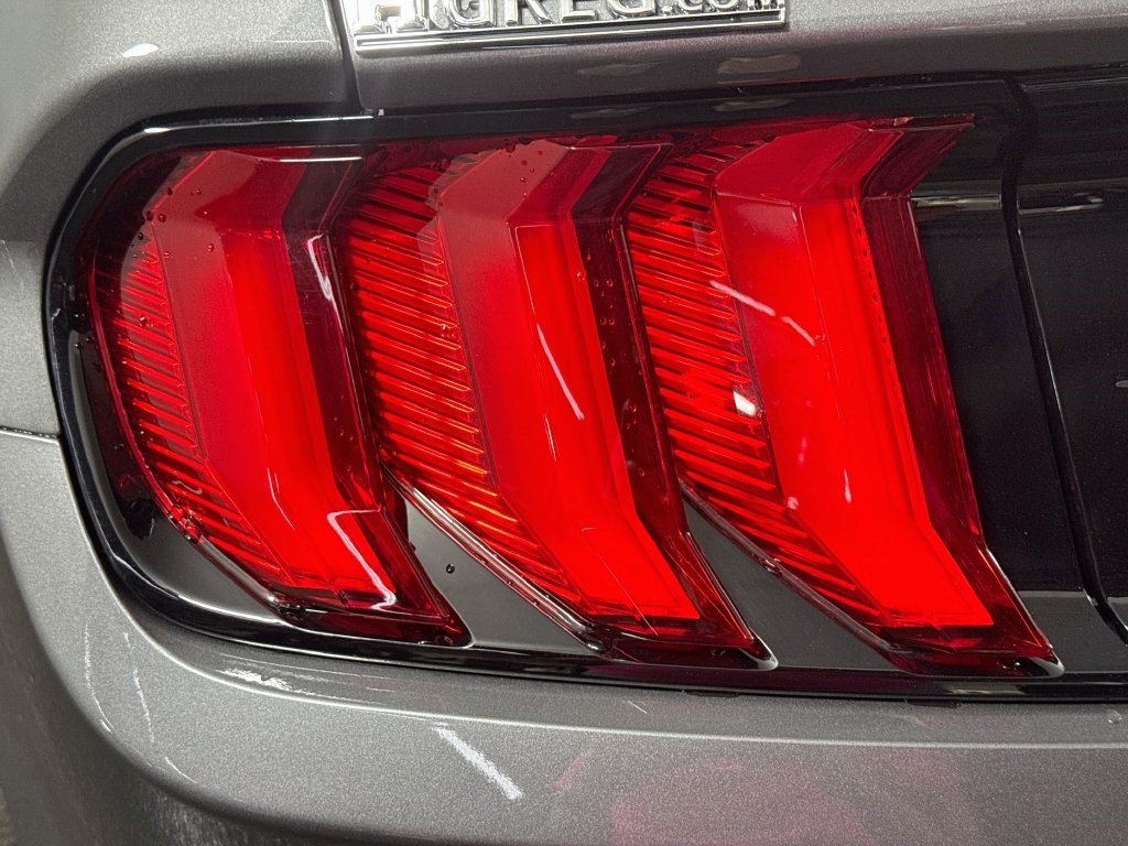 Used 2022 Ford Mustang GT Premium w/ Equipment Group 401A RWD image 33