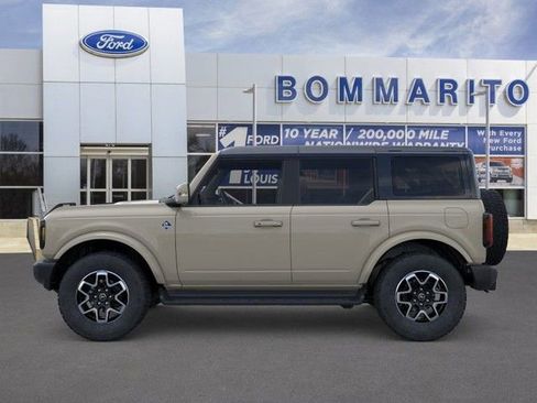 New 2025 Ford Bronco Outer Banks image 3
