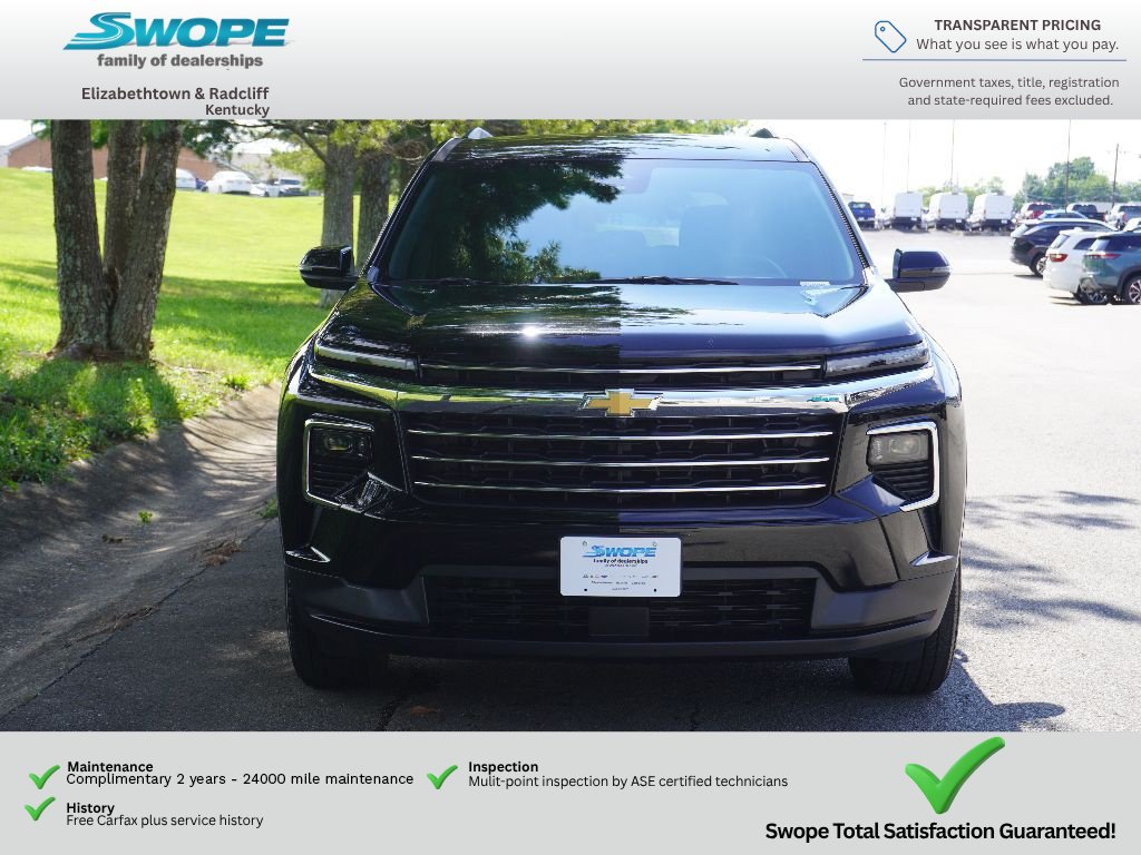 Used 2025 Chevrolet Traverse LT FWD image 8
