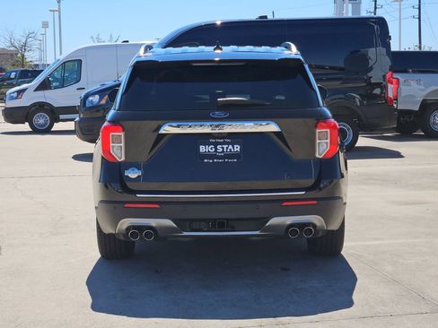 Used 2023 Ford Explorer King Ranch w/ Technology Package image 5