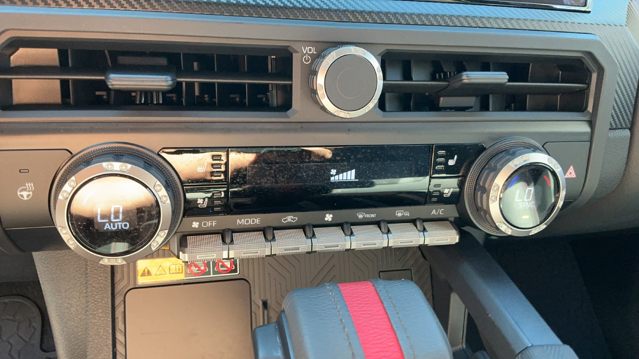 Used 2026 Toyota Tacoma TRD Pro AWD/4WD image 19