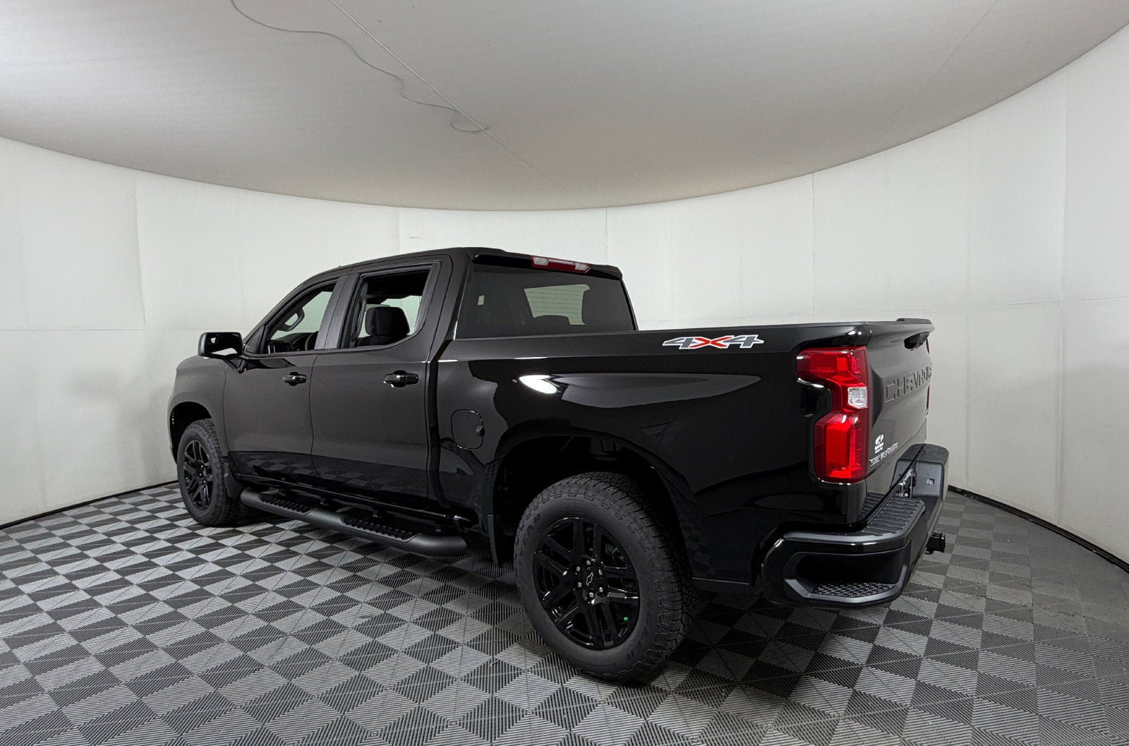 New 2026 Chevrolet Silverado 1500 RST w/ RST Select Package AWD/4WD image 3