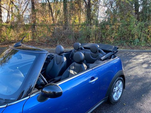 Used 2015 MINI Cooper Cooper 2dr Convertible image 34