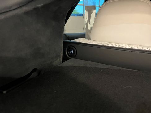 Used 2021 Tesla Model S Plaid AWD/4WD image 35