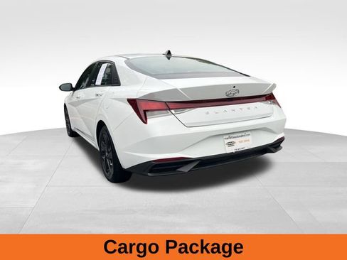 Used 2023 Hyundai Elantra SEL w/ Cargo Package image 3