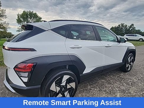 Used 2024 Hyundai Kona Limited AWD/4WD image 13