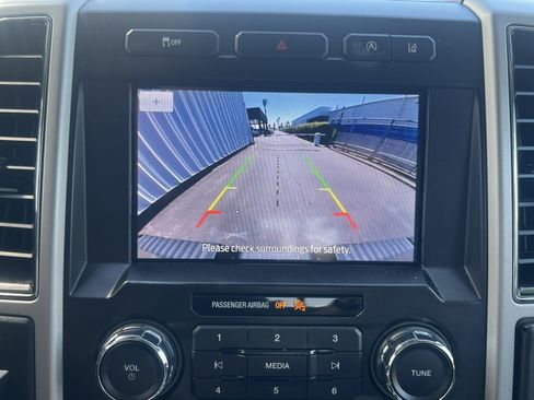 Used 2020 Ford F150 Lariat RWD image 33