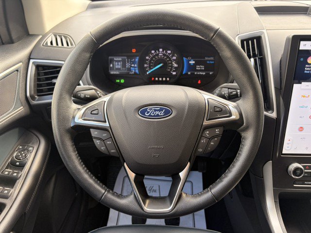 Certified 2024 Ford Edge SEL w/ Sport Appearance Package AWD/4WD image 18