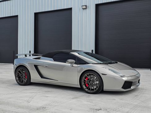 Used 2007 Lamborghini Gallardo Spyder AWD/4WD image 4