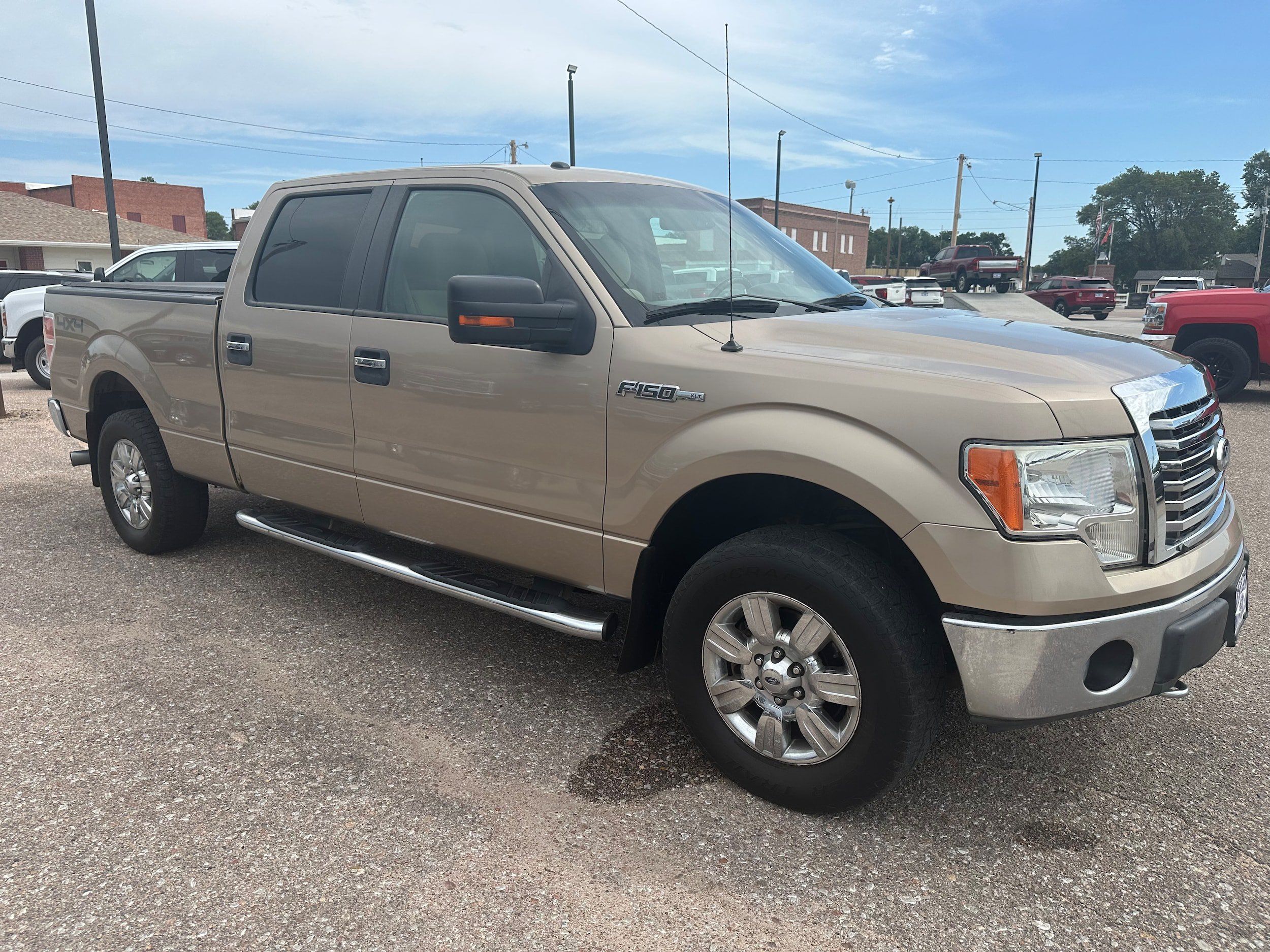 Used 2012 Ford F150 XLT w/ XLT Chrome Pkg AWD/4WD image 8