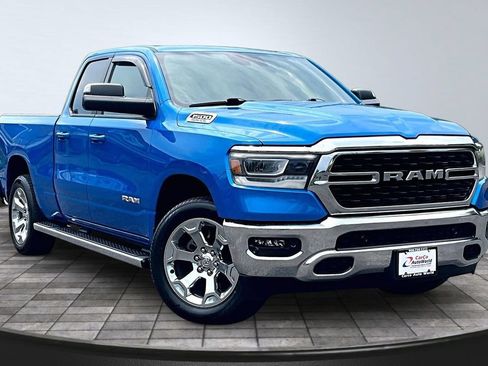 Used 2022 RAM 1500 Big Horn AWD/4WD image 3