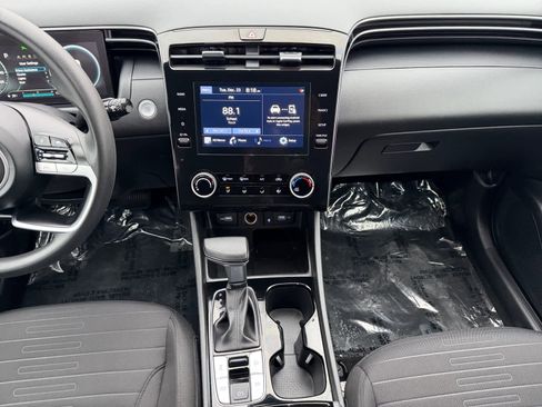 Used 2022 Hyundai Santa Cruz SEL w/ Activity Package image 16