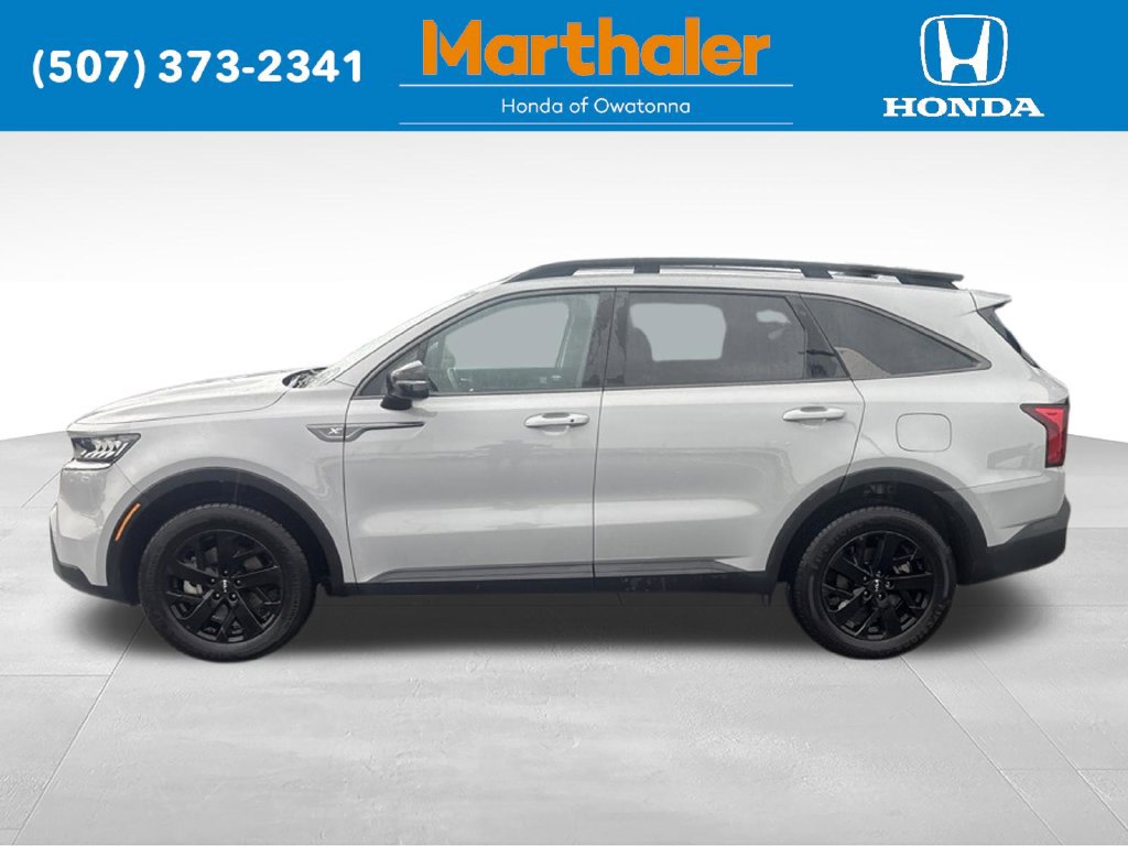 Used 2023 Kia Sorento S AWD/4WD image 2
