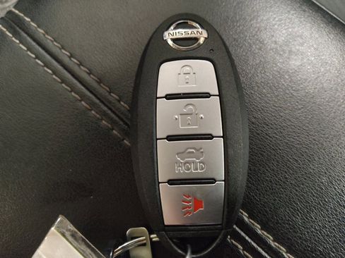 Used 2023 Nissan Sentra SV image 32