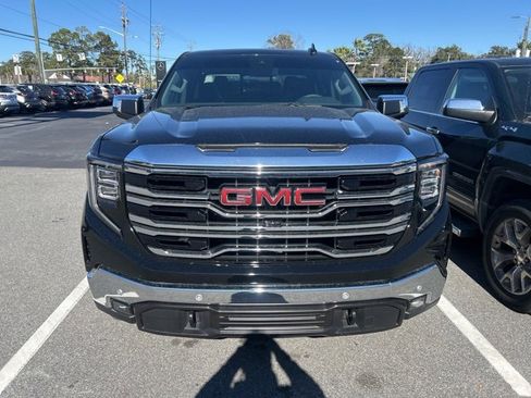 Used 2025 GMC Sierra 1500 SLT w/ SLT Premium Plus Package image 2