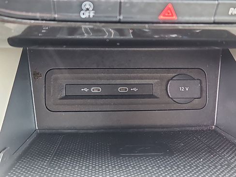 Used 2022 Volkswagen Atlas SE image 10