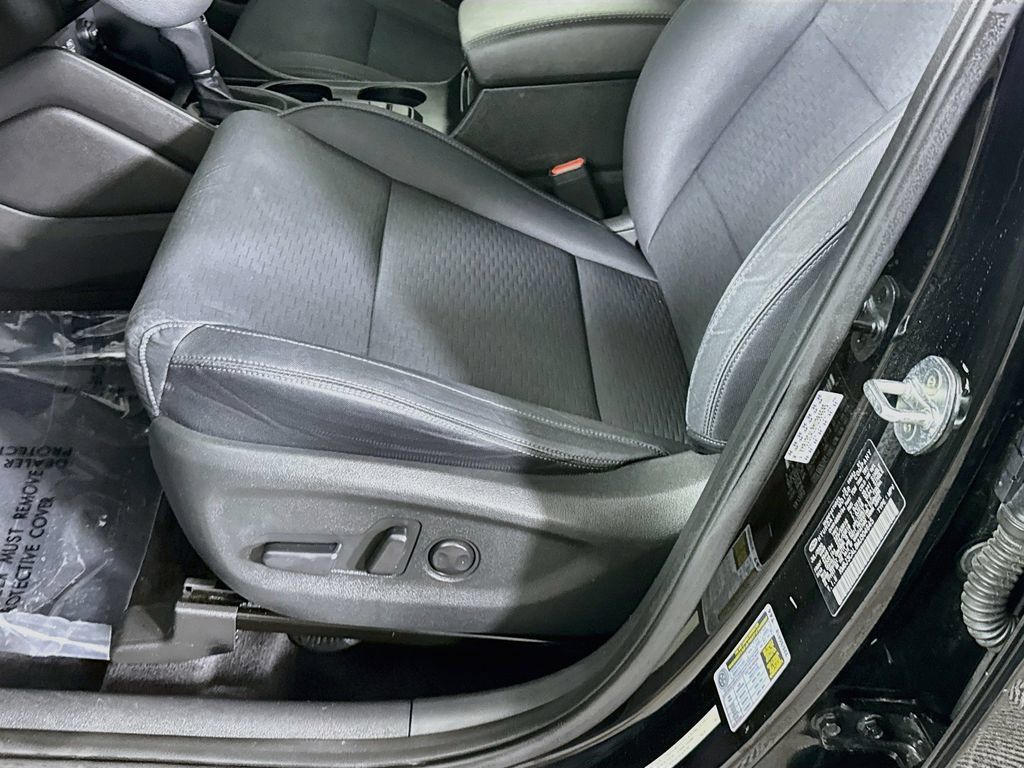Used 2021 Hyundai Tucson SEL w/ Cargo Package AWD/4WD image 24
