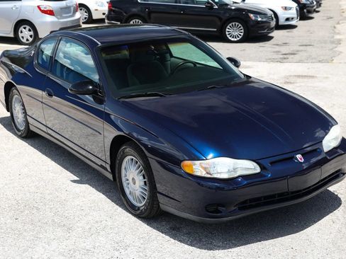 Used 2002 Chevrolet Monte Carlo LS w/ Preferred Equipment Group 1 FWD image 9